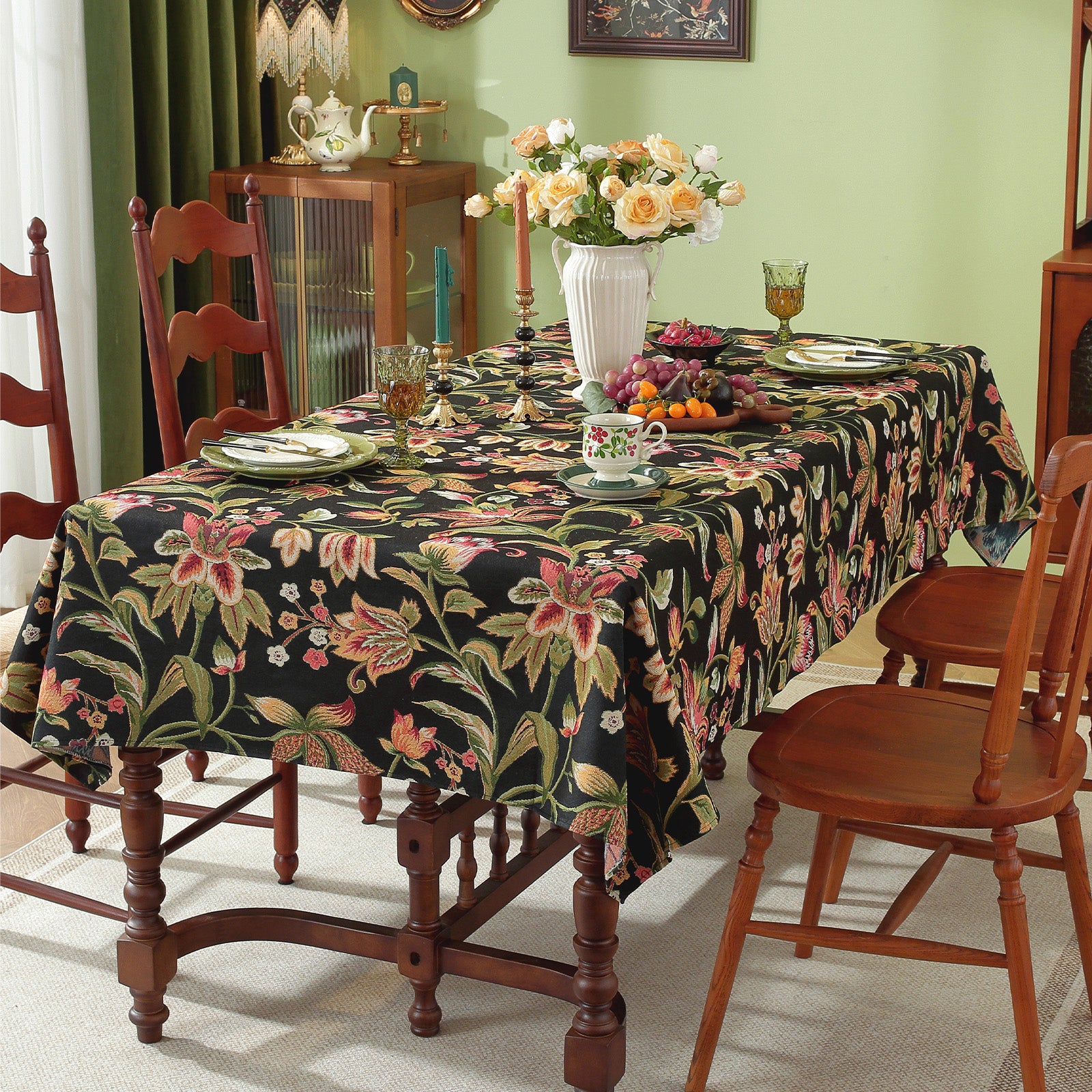 Linen-Like Jacquard Tablecloth