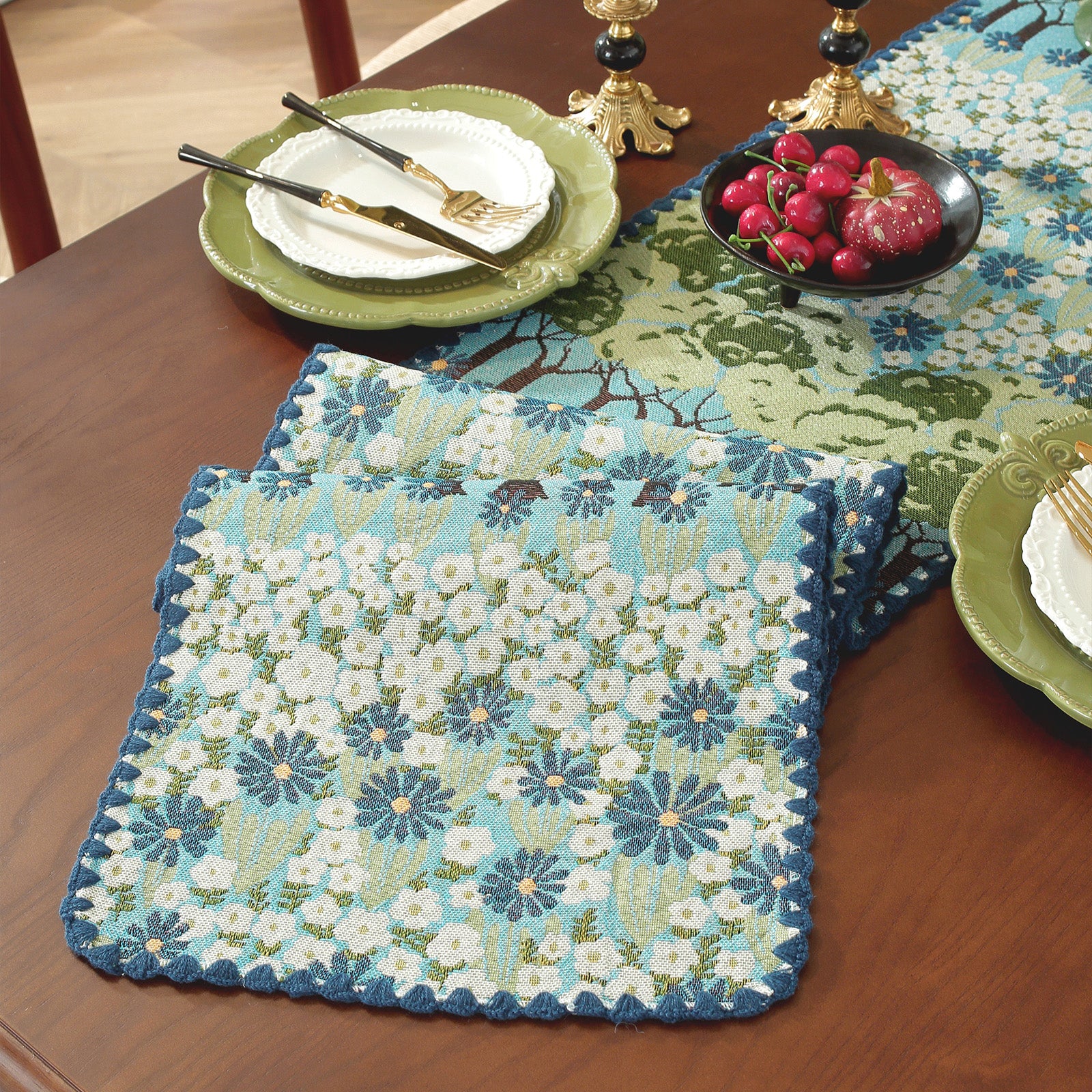 Spring Tree Pattern Cotton-Linen Style Table Runner, with Scalloped Edge
