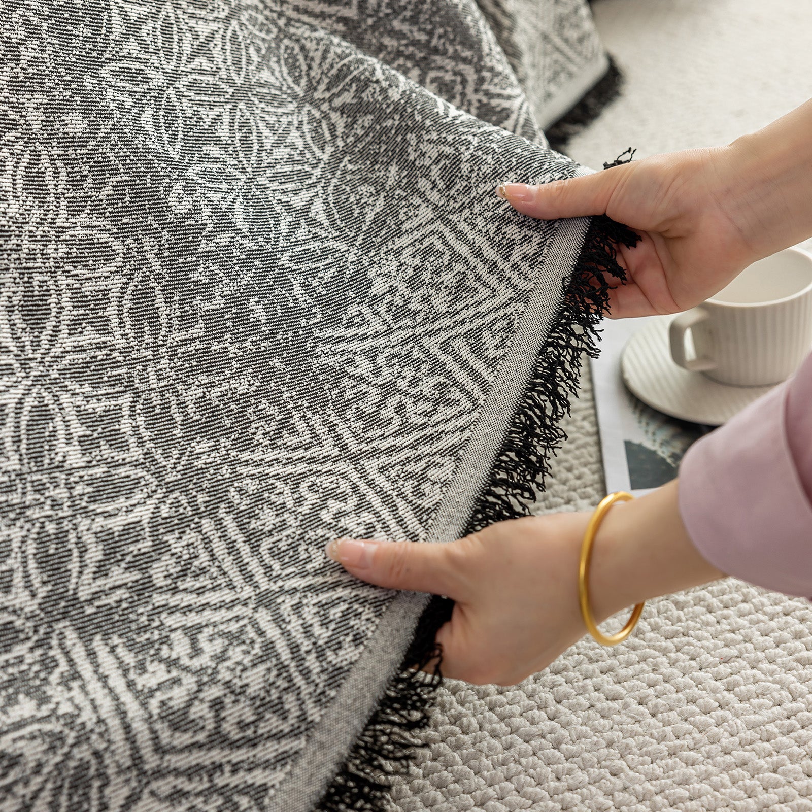 Anti Cat Scratch Imitation Cotton and Linen Sofa Towel - Black