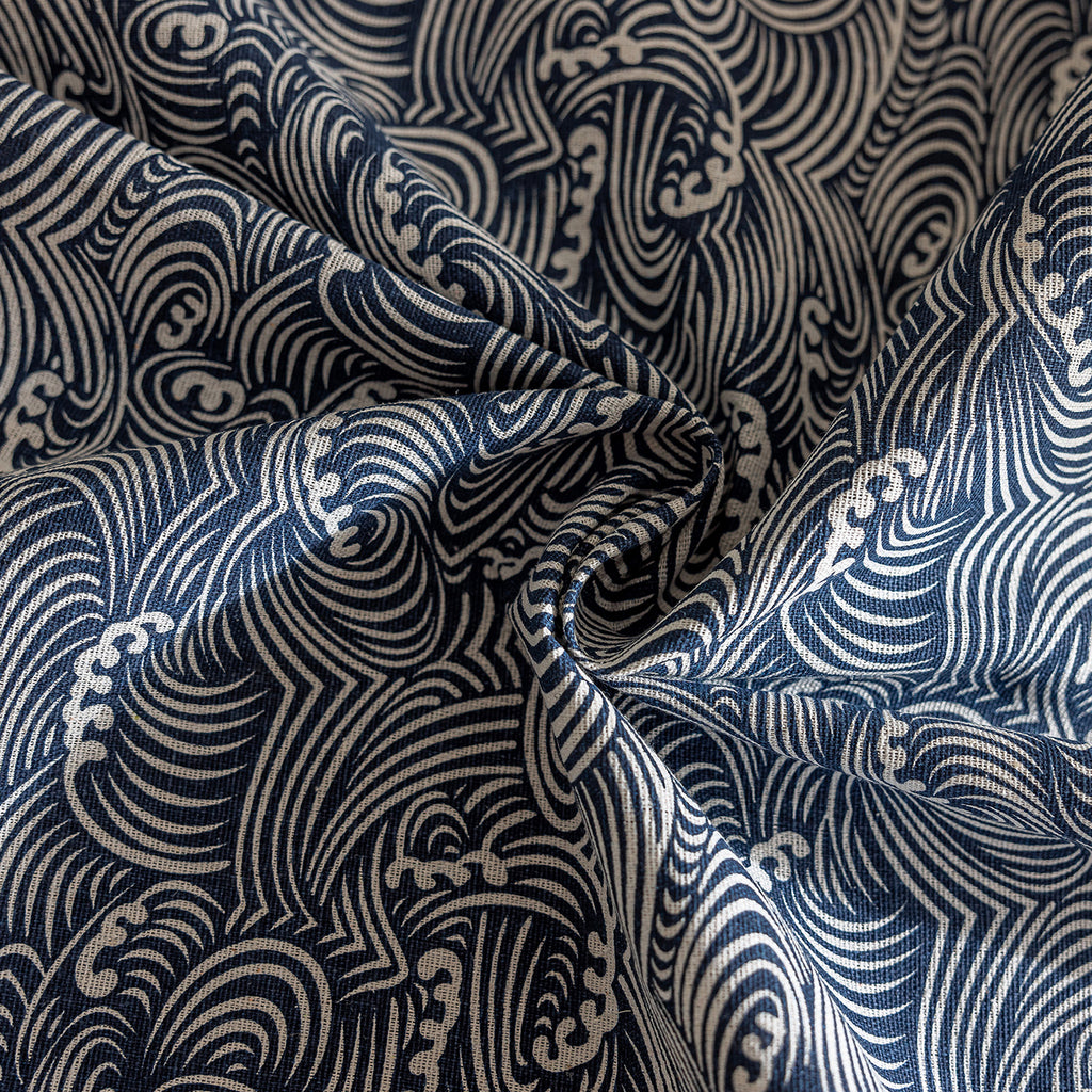 Wave Pattern Linen-Look Tablecloth with Tassels – Wrinkle-Resistant & Drapes Beautifully, Japanese Minimalist Dining Table Art