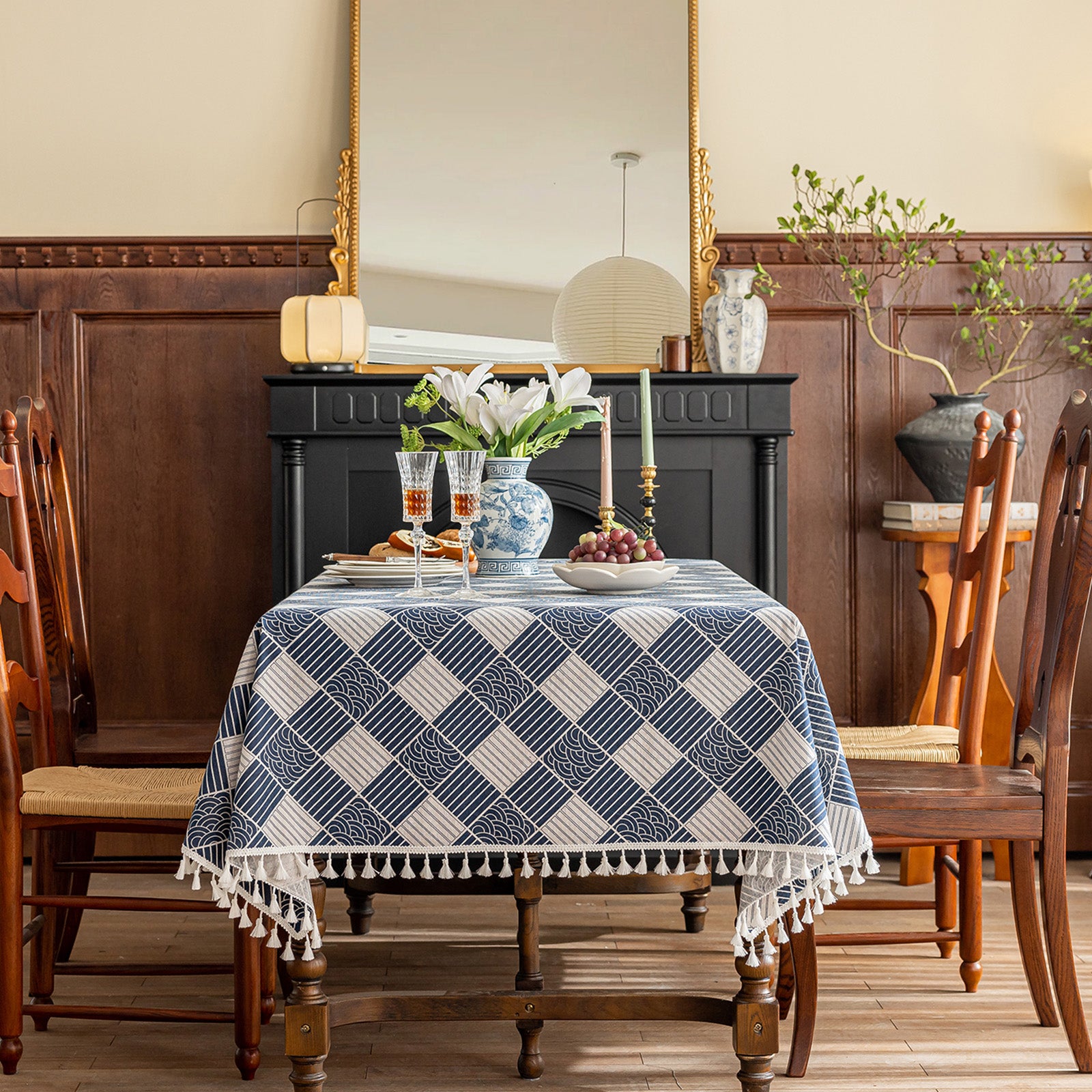 Checkered Pattern Linen-Look Tablecloth with Tassels – Wrinkle-Resistant & Drapes Beautifully, Japanese Minimalist Dining Table Art
