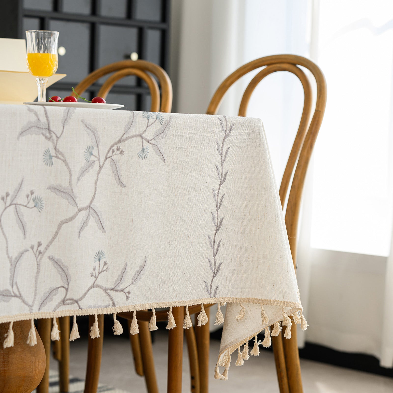 Linen-Like Waterproof Tablecloth with Spruce Tree Pattern — Breathable & Minimalist Design for Home Use, Fits Square, Round & Rectangular Tables