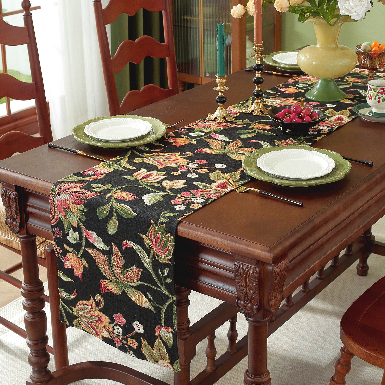 Linen-Like Jacquard Table Runner