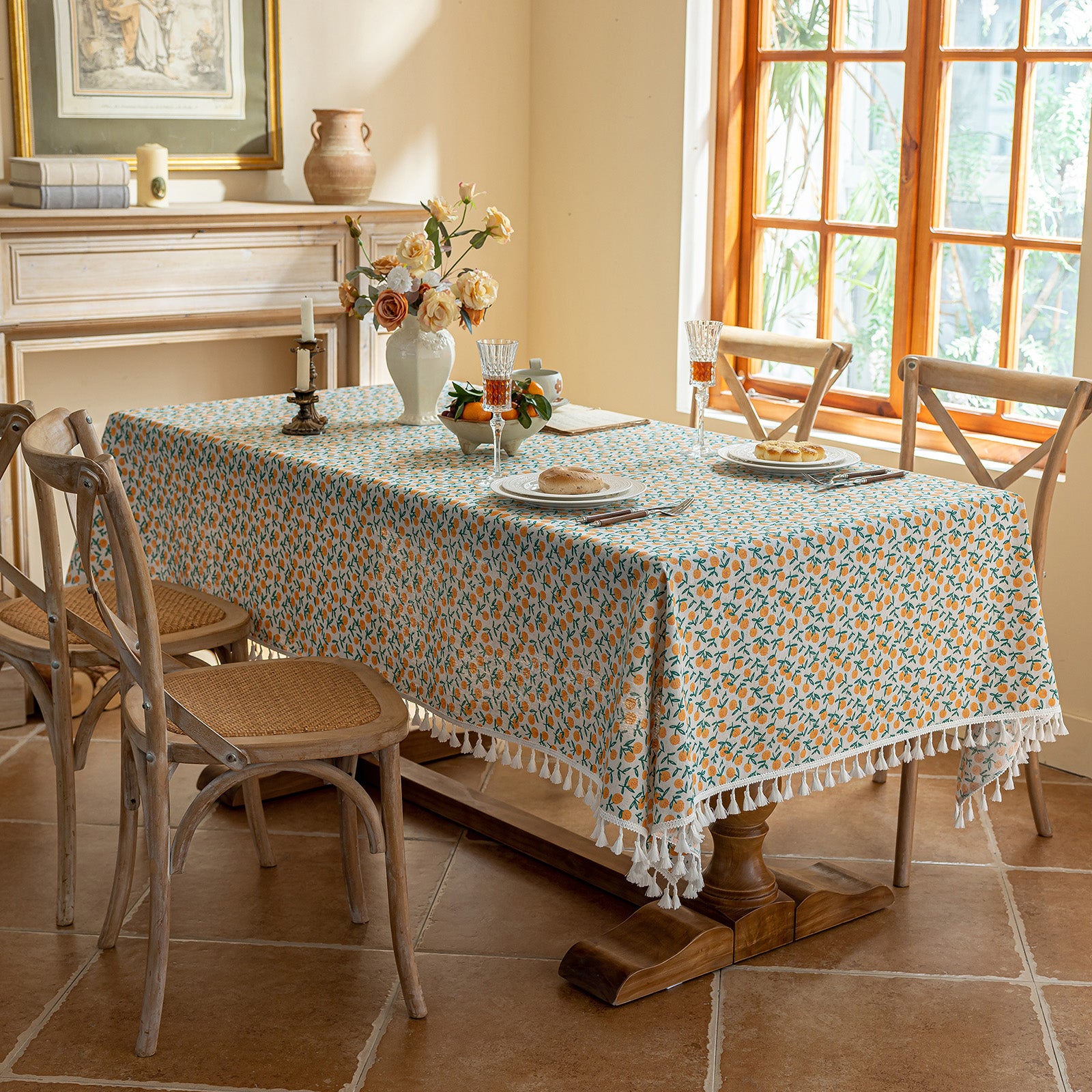 Little Orange Pattern Tablecloth with Tassel Fringe – French Pastoral Vintage Floral Decor for Dining Room, Balcony & Picnic