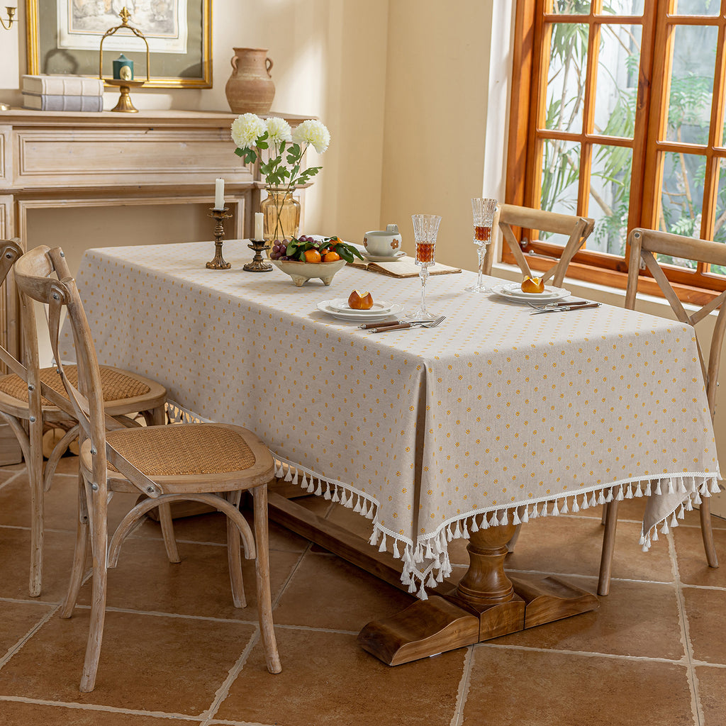 Little Chrysanthemum Pattern Tablecloth