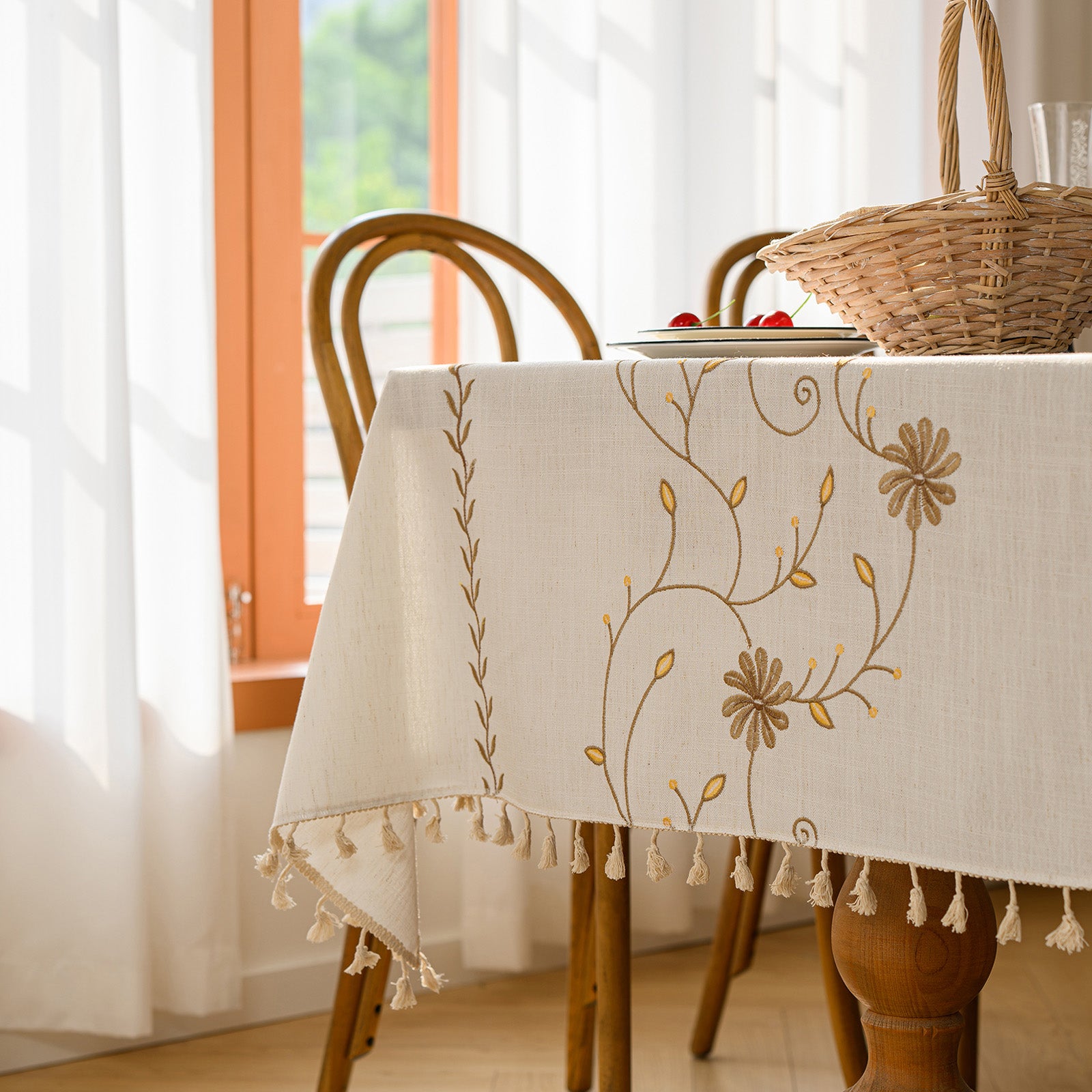Linen-Like Waterproof Tablecloth with Chrysanthemum Pattern — Breathable & Minimalist Design for Home Use, Fits Square, Round & Rectangular Tables