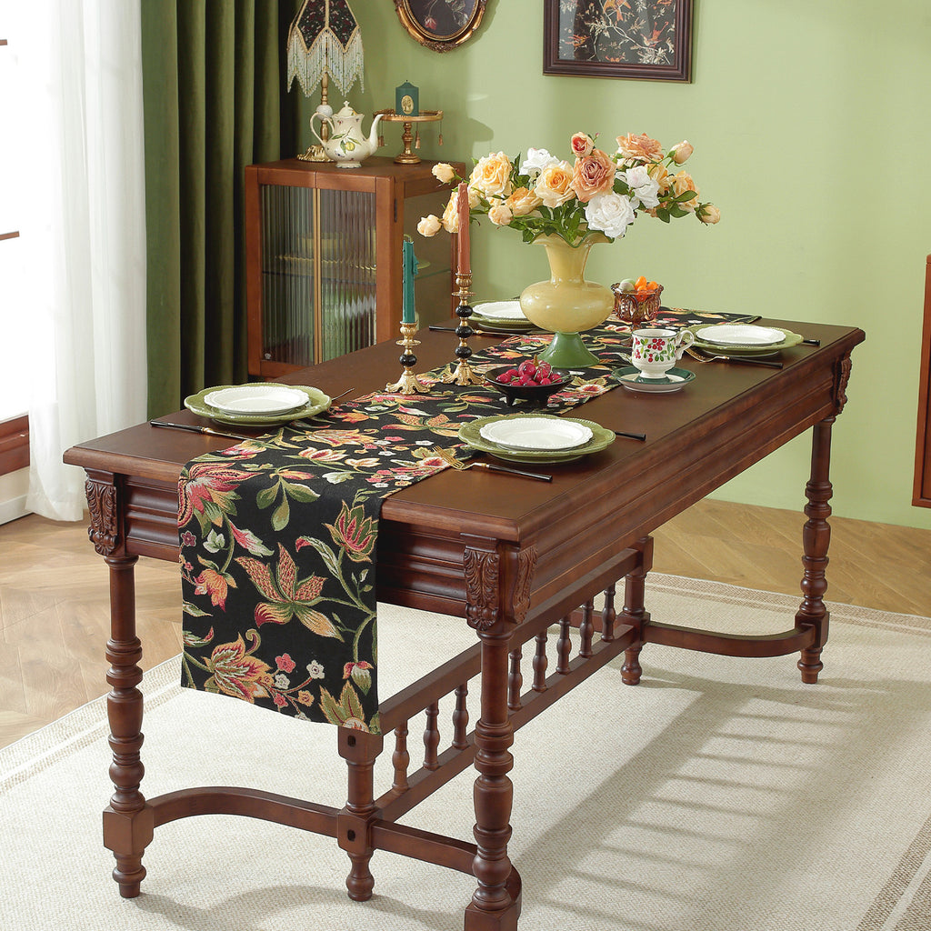 Linen-Like Jacquard Table Runner