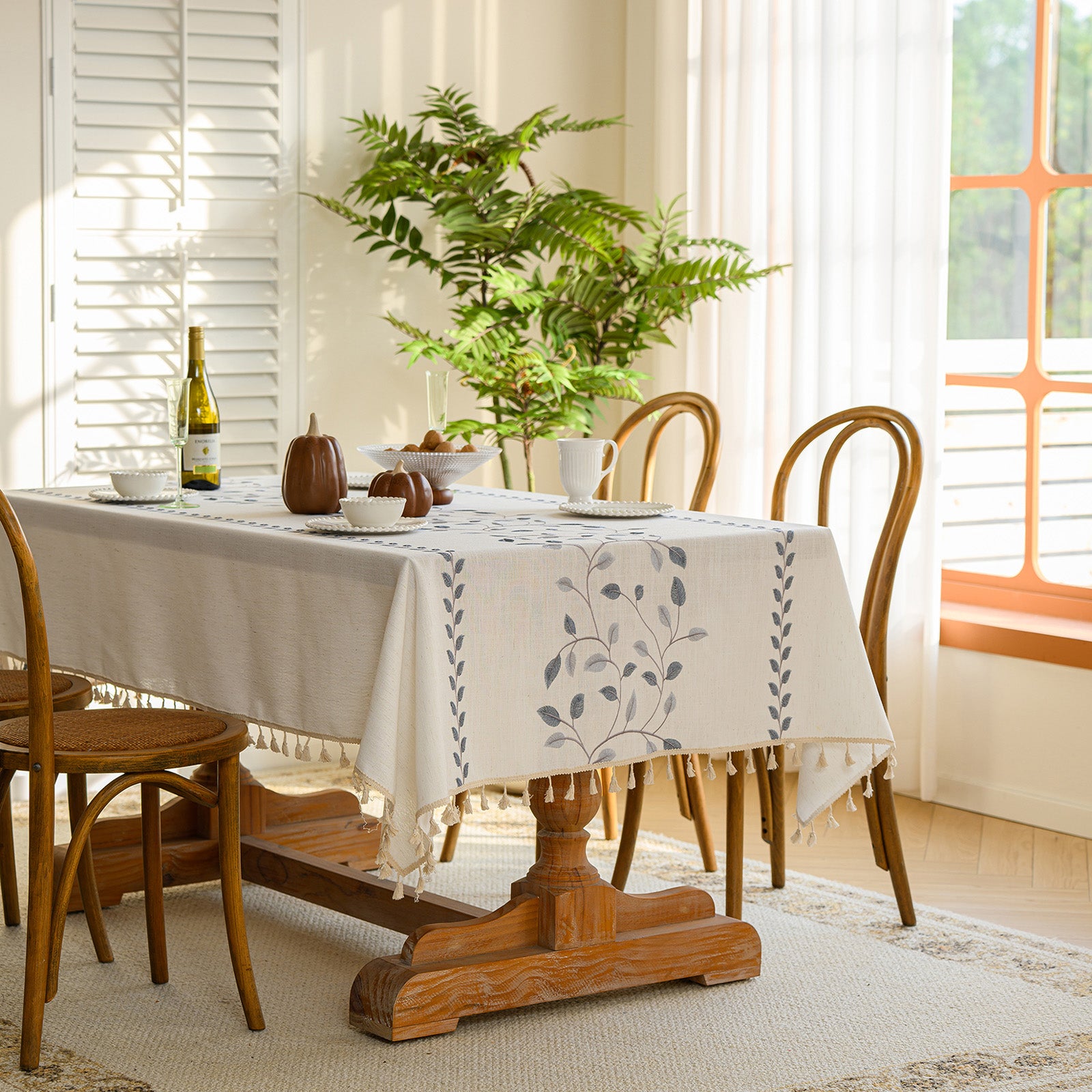 Linen-Like Waterproof Tablecloth with Vine Pattern — Breathable & Minimalist Design for Home Use, Fits Square, Round & Rectangular Tables