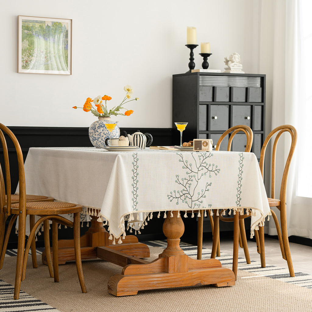 Linen-Like Waterproof Tablecloth with Berry Pattern — Breathable & Minimalist Design for Home Use, Fits Square, Round & Rectangular Tables