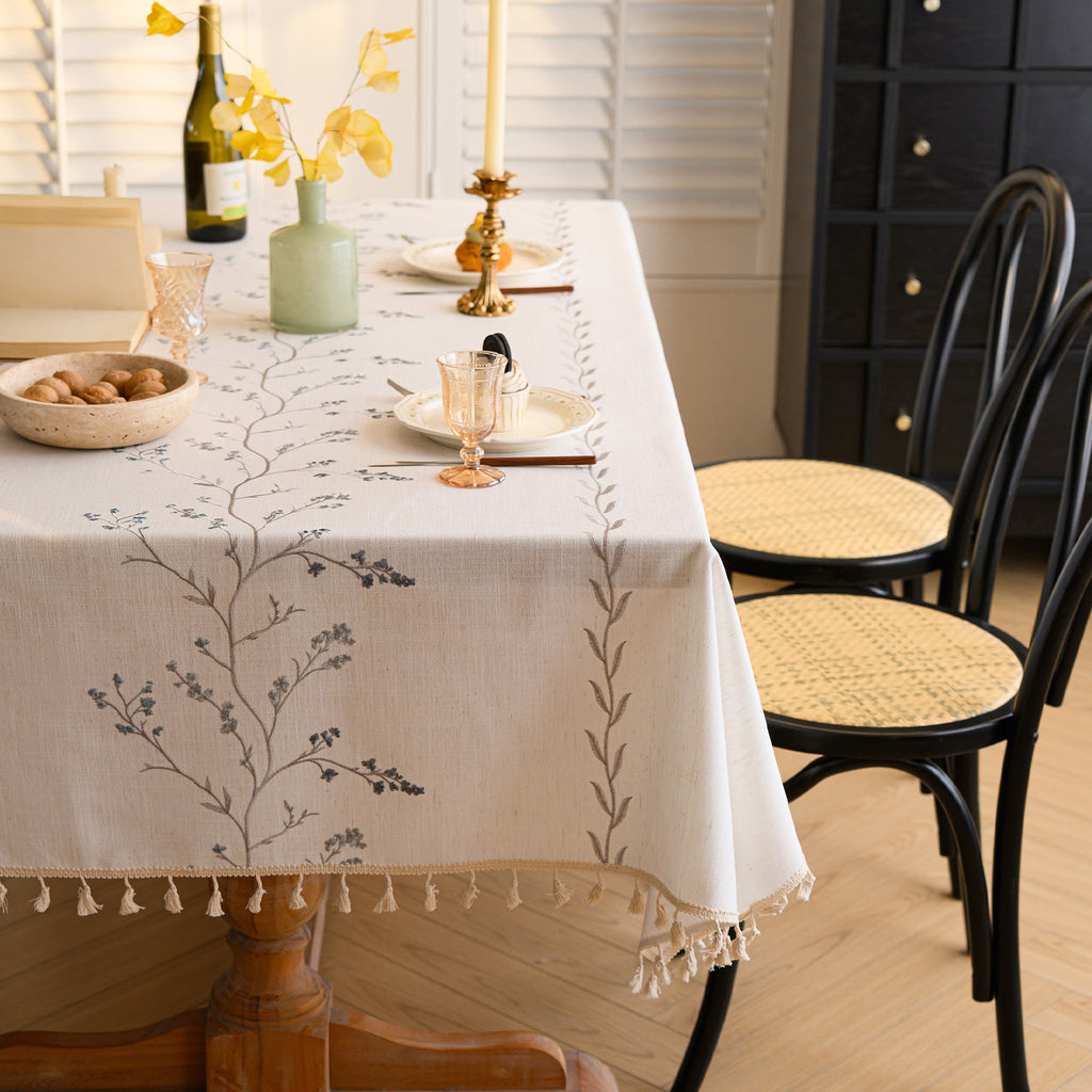 Linen-Like Waterproof Tablecloth with Lavender Pattern — Breathable & Minimalist Design for Home Use, Fits Square, Round & Rectangular Tables