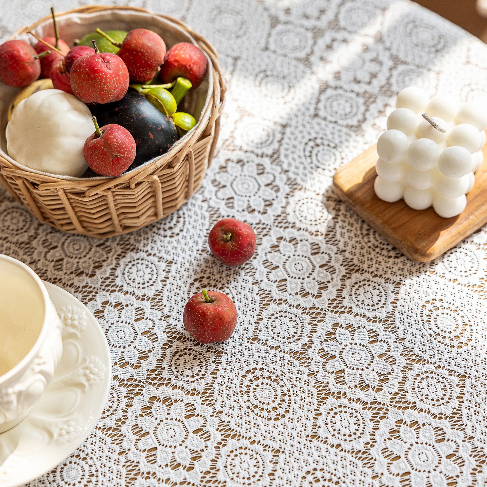 White Lace French Countryside Coffee Table Cloth — TV Stand Cover, Dresser Cover, Shoe Cabinet Cover, Dessert Tablecloth for Party Wedding Daily Home