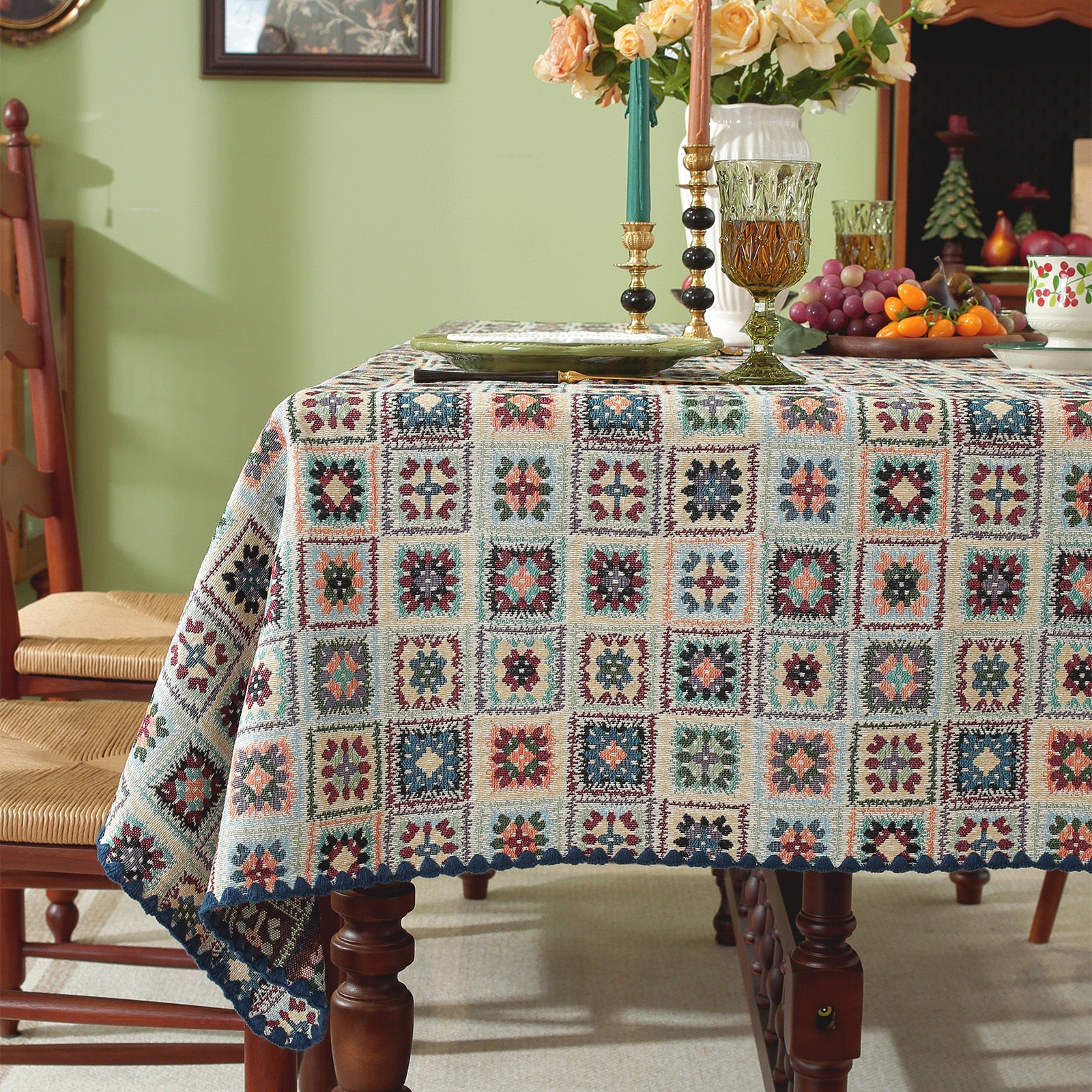 Blue Hook Flower Pattern Cotton-Linen Style Tablecloth with Scalloped Edge