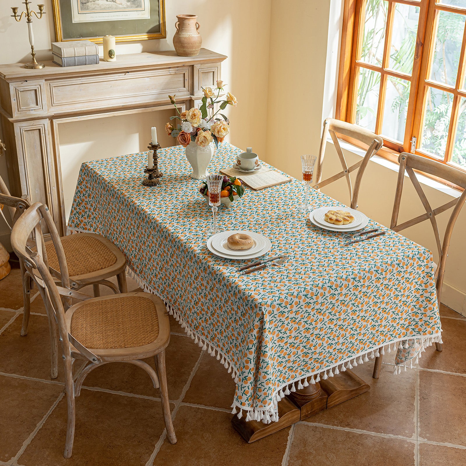 Little Orange Pattern Tablecloth with Tassel Fringe – French Pastoral Vintage Floral Decor for Dining Room, Balcony & Picnic