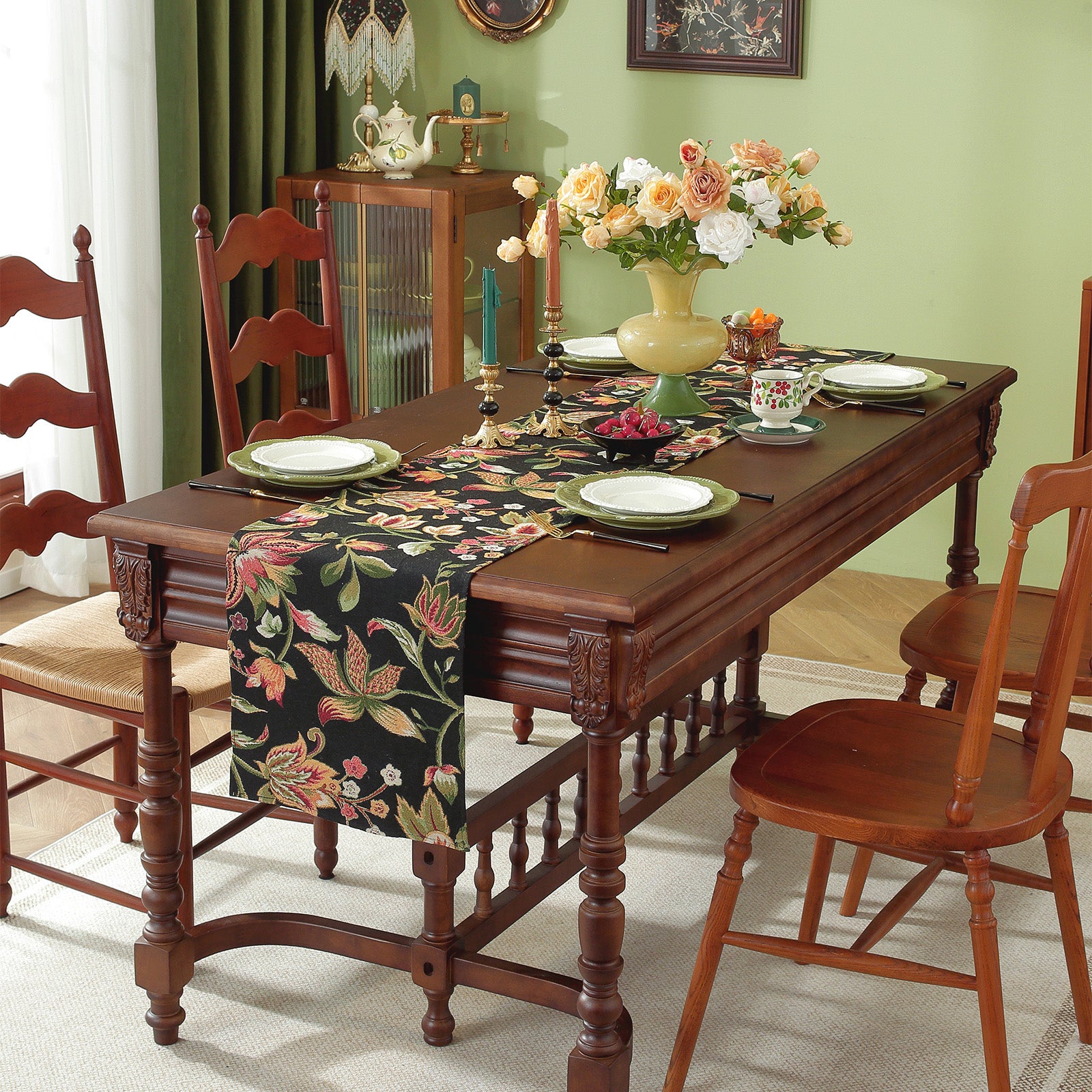 Linen-Like Jacquard Table Runner