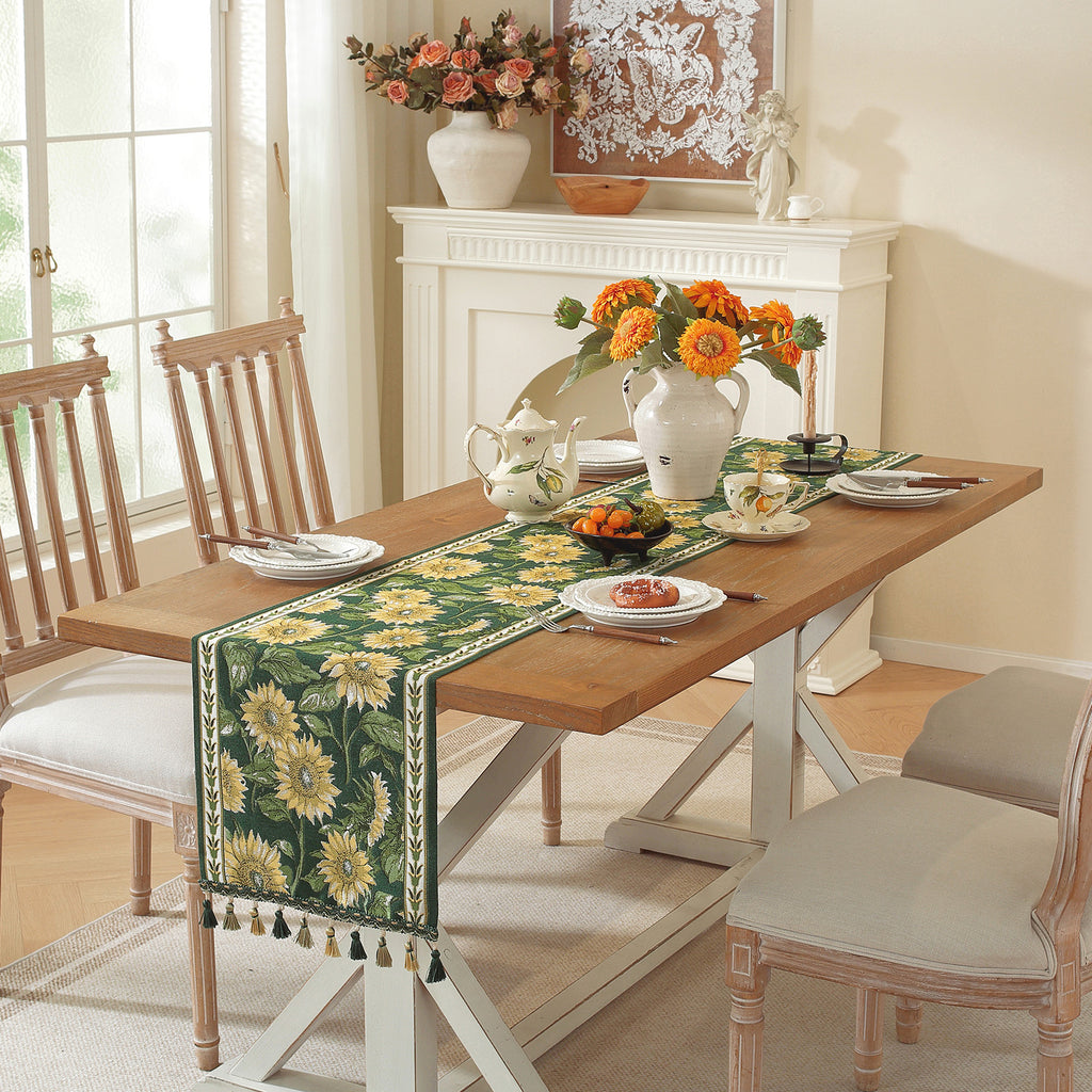Vintage Table Runner with Sunflower Pattern