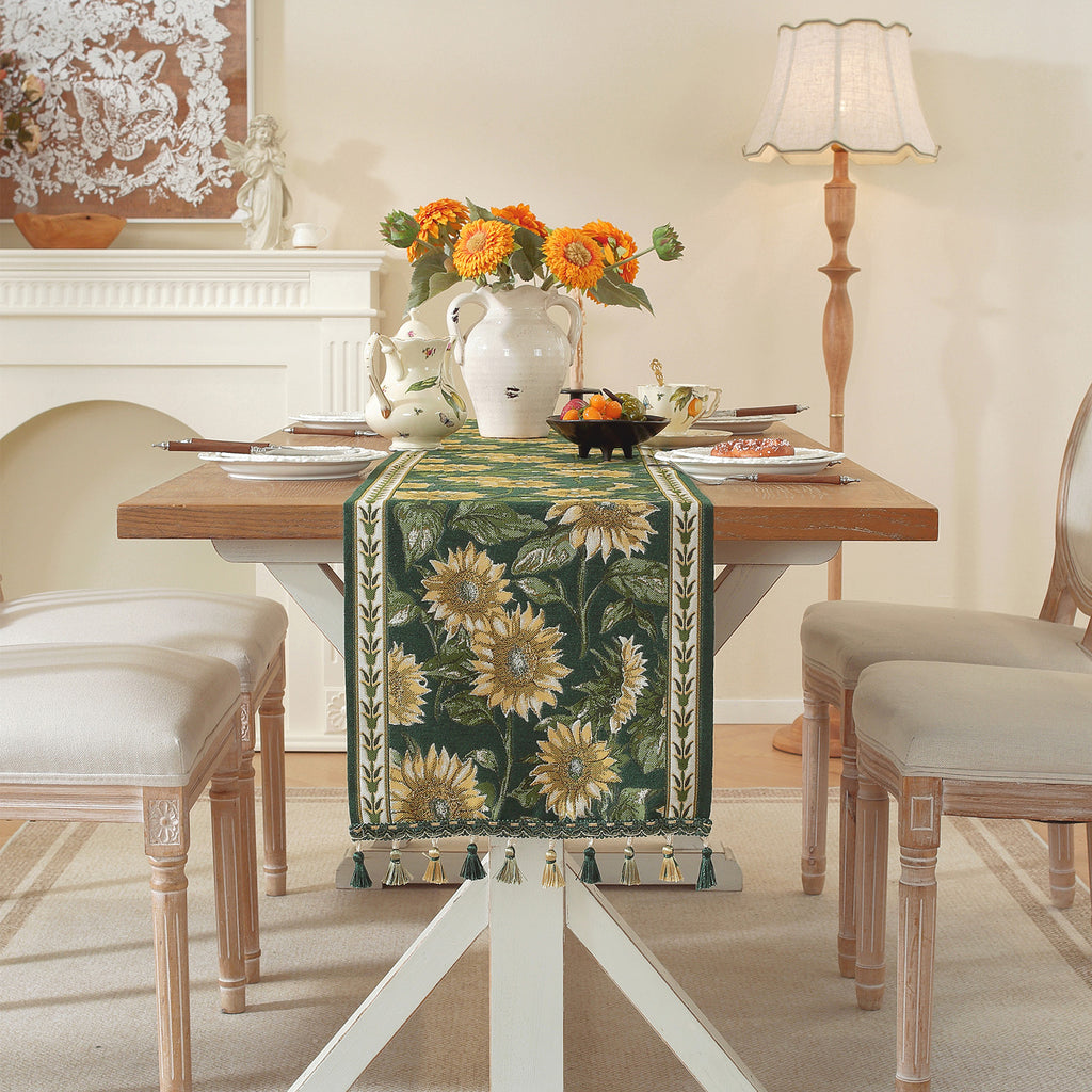 Vintage Table Runner with Sunflower Pattern